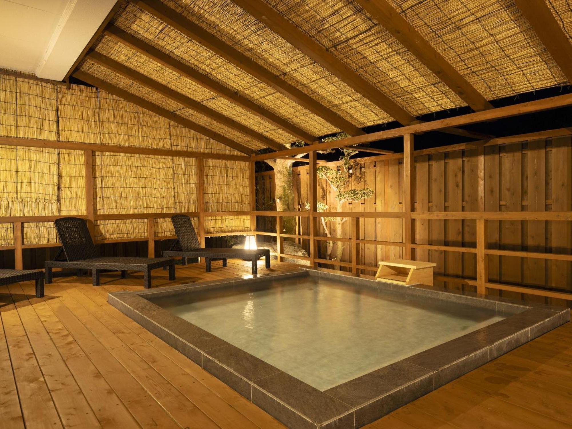 Ooedo Onsen Monogatari Shima Saichoraku 3* ชิมะ