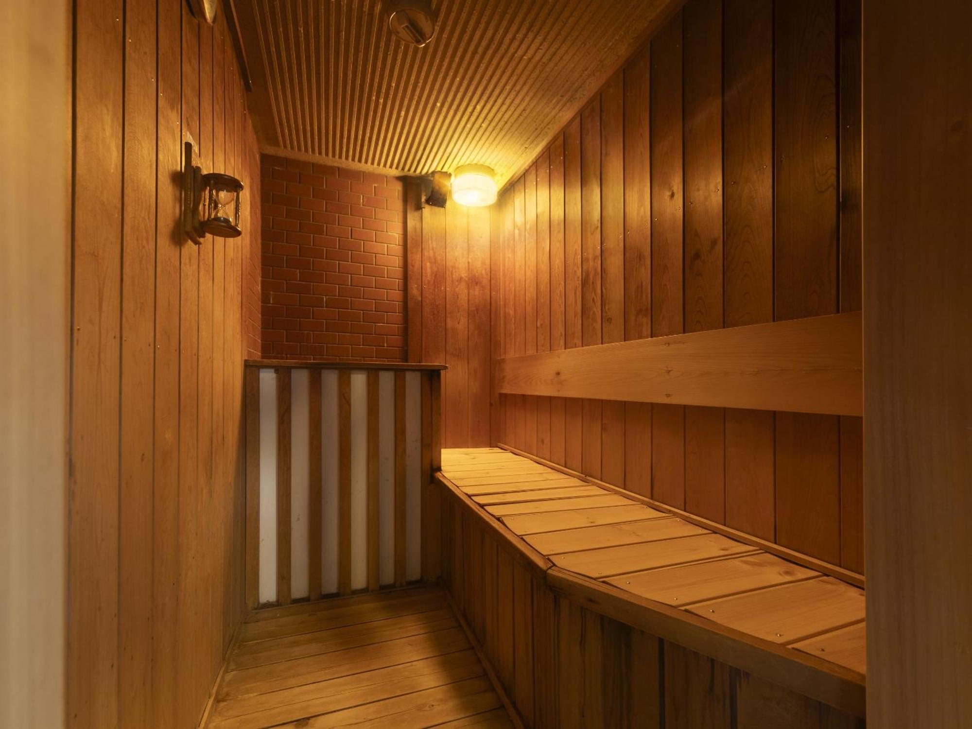 Ooedo Onsen Monogatari Shima Saichoraku เรียวกัง 3*