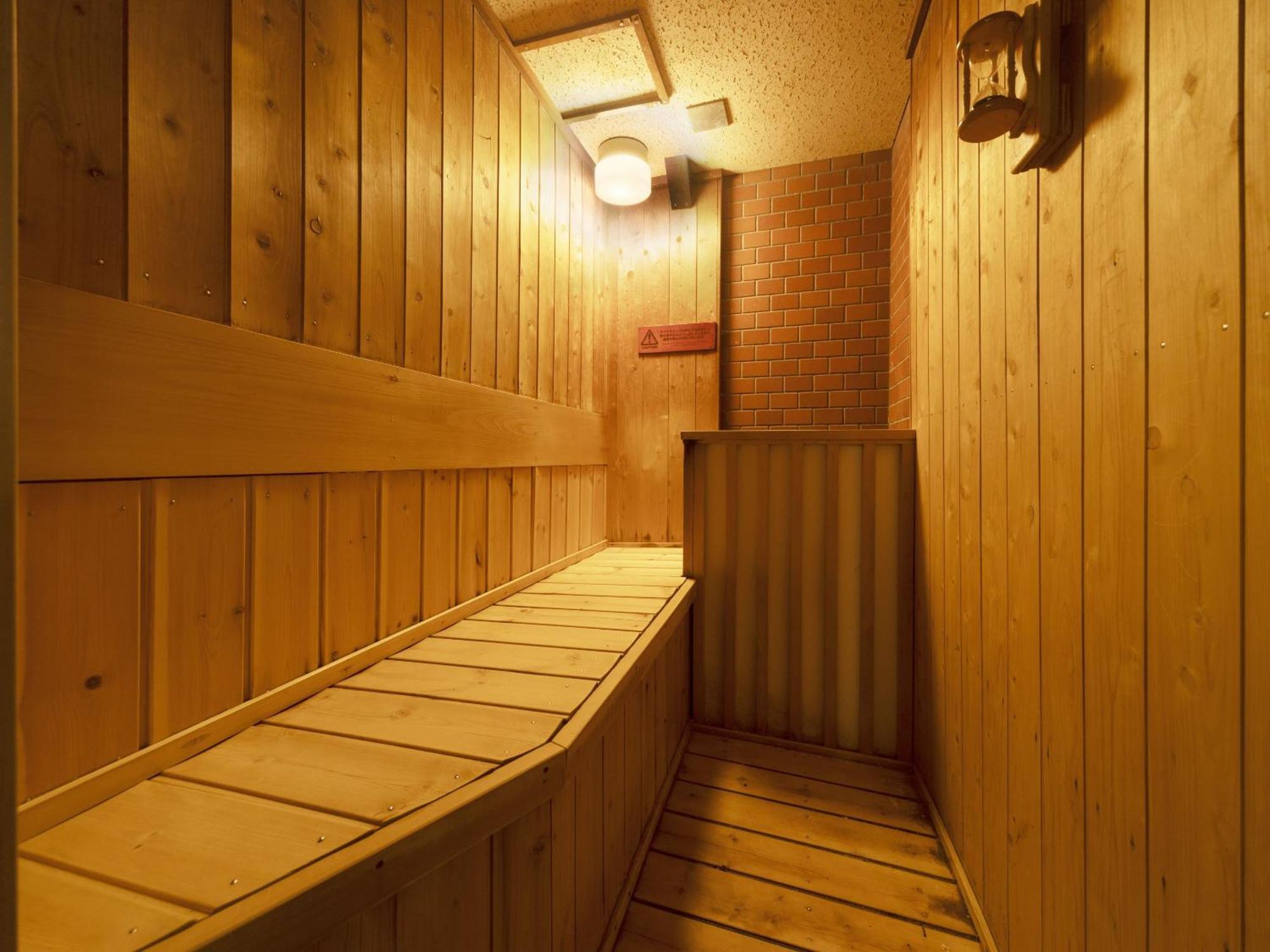 เรียวกัง Ooedo Onsen Monogatari Shima Saichoraku 3*